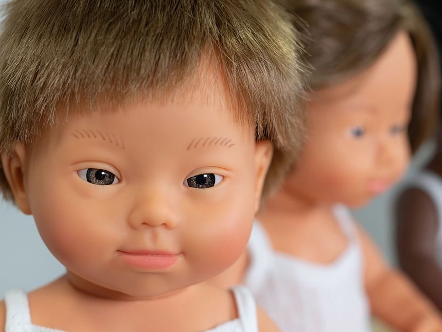 Instagram.com / minilandusa