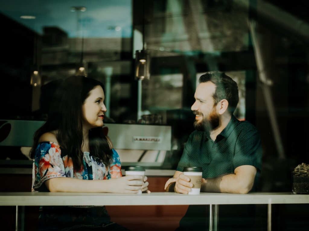 photo-by-christin-hume-2 - ČasProŽeny.cz couple drinking coffee inside coffee shop
