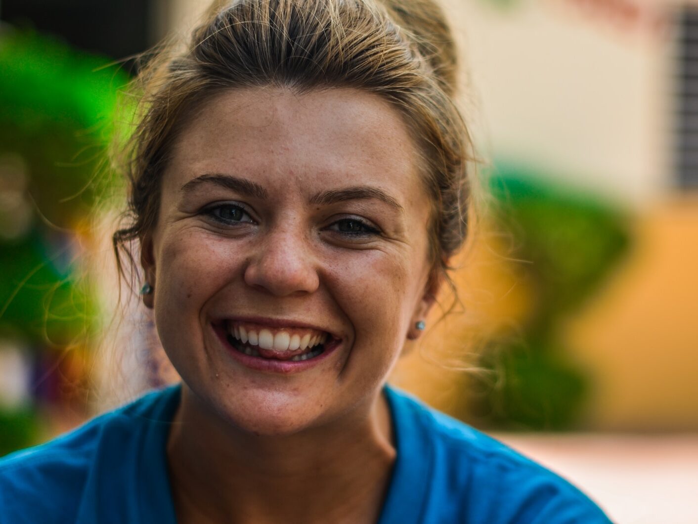 woman taking selfie photo