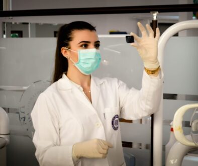 woman inside laboratory