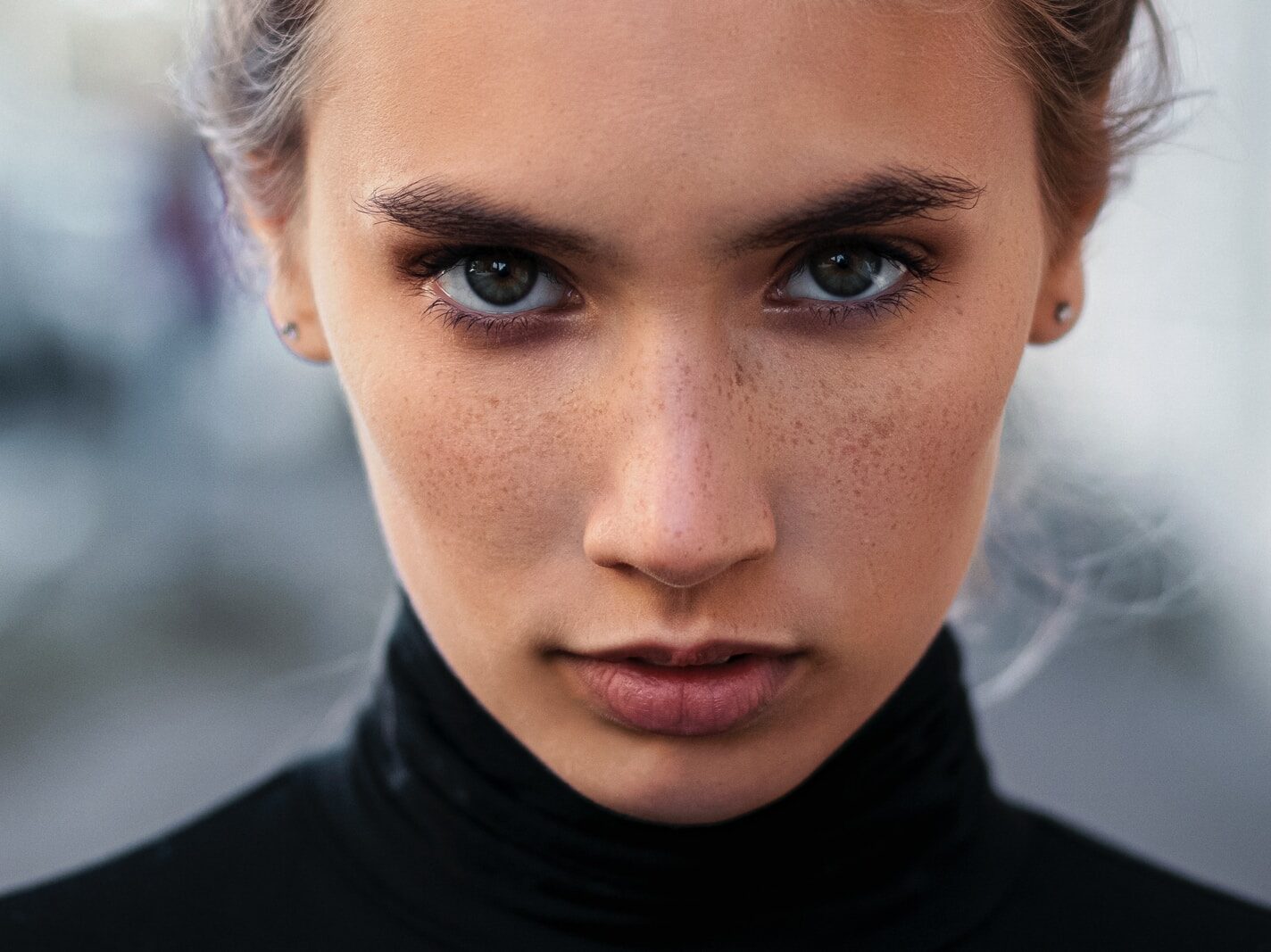 woman in black turtleneck top