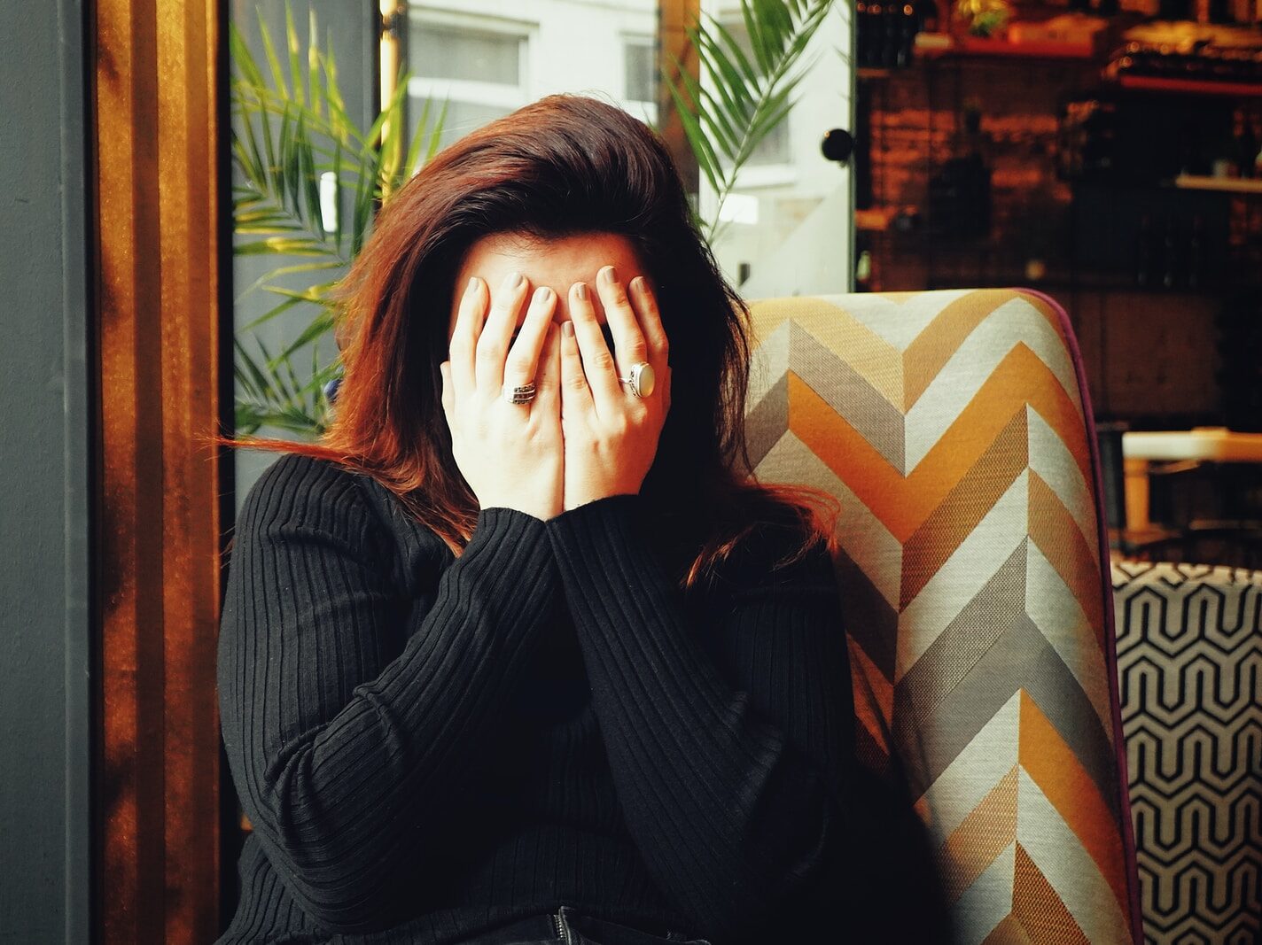 nedostatek estrogenu