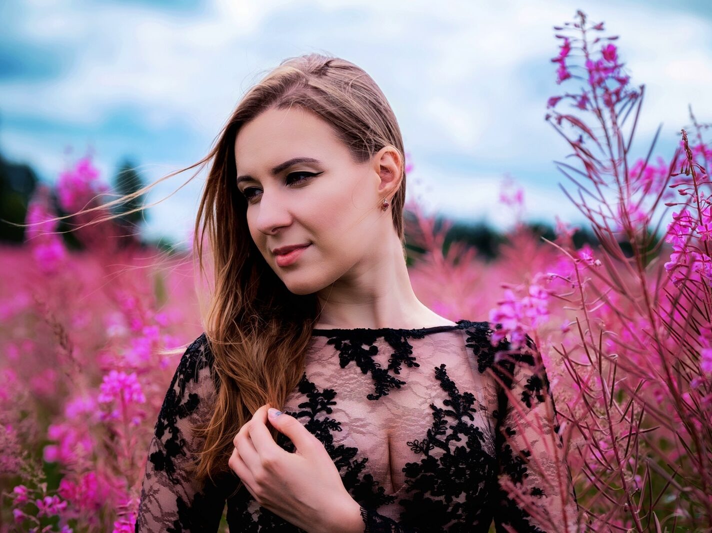 Анна Хазова