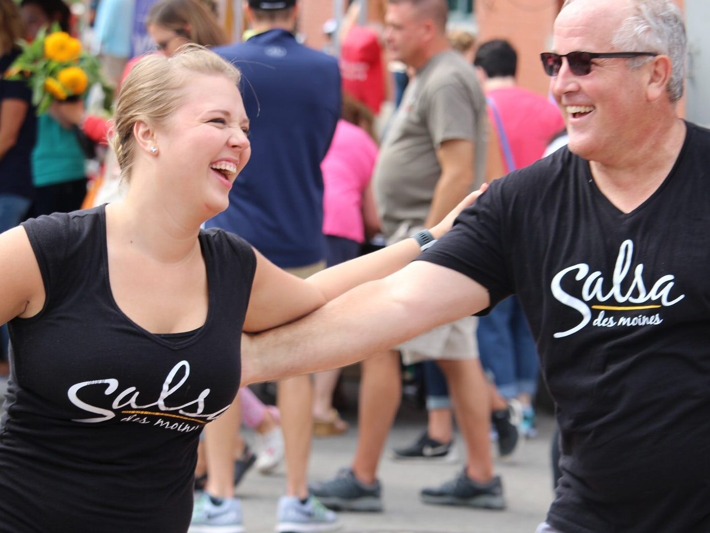 woman in black crew neck t-shirt and pink framed sunglasses