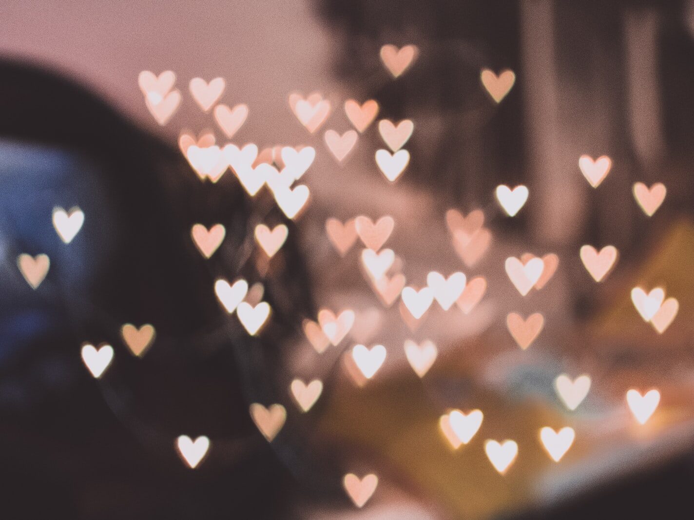 - ČasProŽeny.cz pink heart lights decors