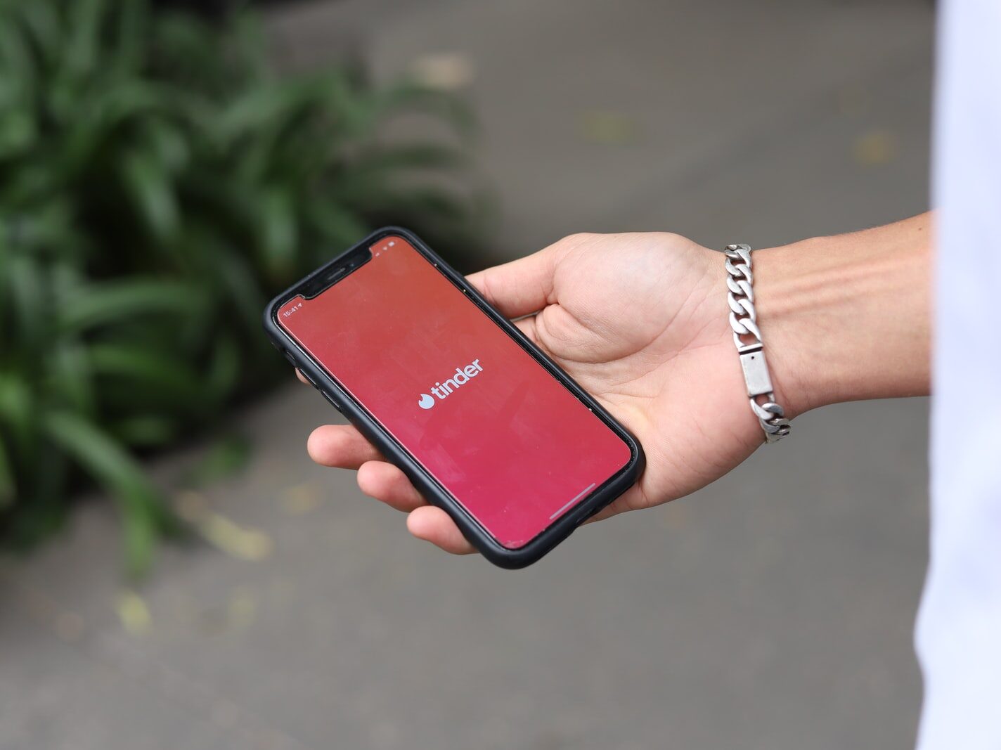 Jak si vytvořit a udržet zdravý vztah se seznamovacími aplikacemi