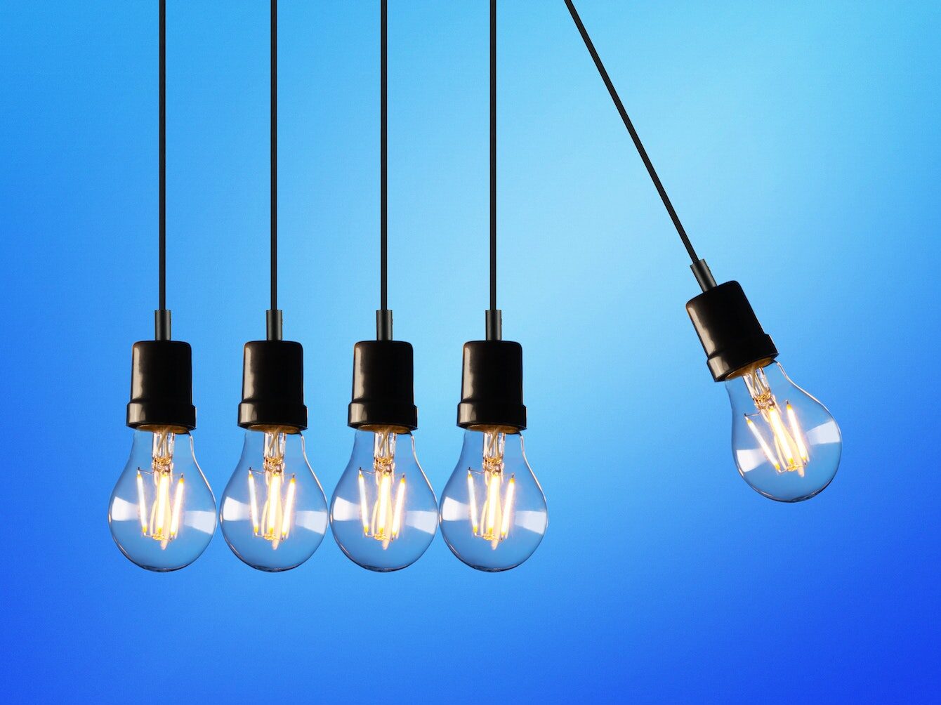 - ČasProŽeny.cz Five Bulb Lights