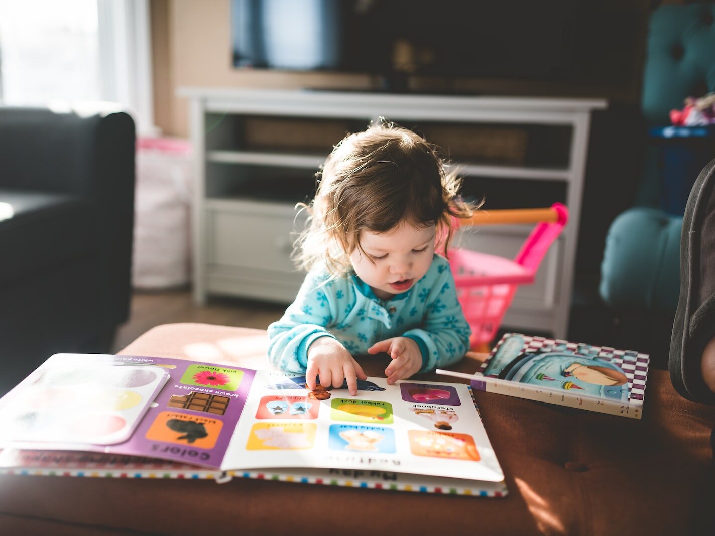 - ČasProŽeny.cz child reading book