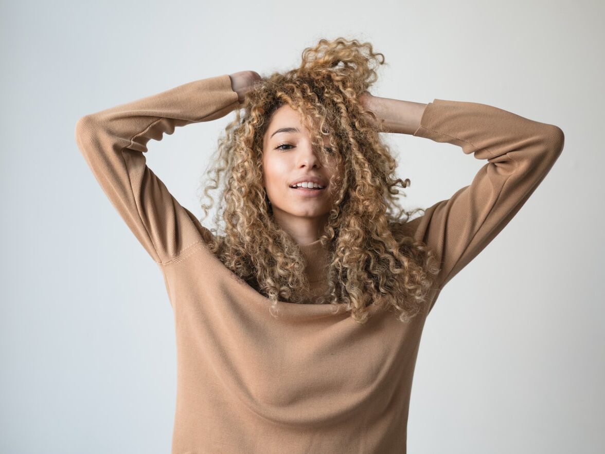 women's brown long-sleeved blouse