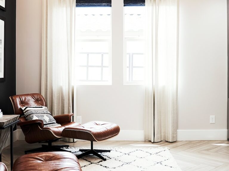 round white and black pendant lamp