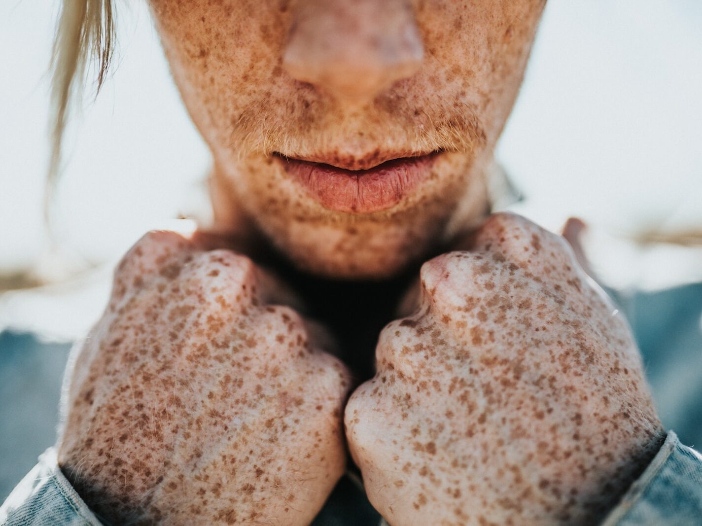 closeup photo of person