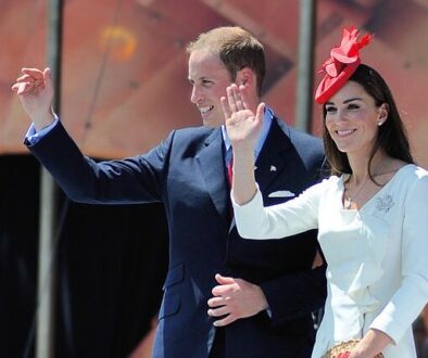 Kate Middleton a princ William poprvé navštívili Cornwall, William zavtipkoval