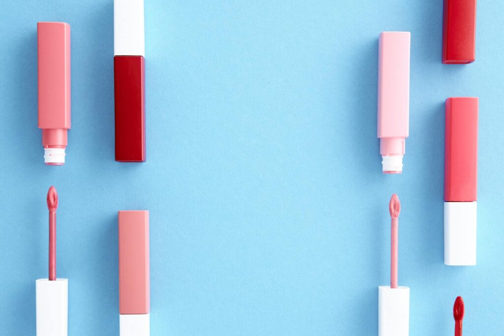 Proč nepoužívat make-up po expiraci? Může zhoršit pleť a způsobit další potíže