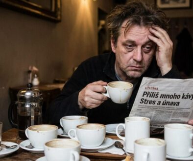 varovn-sign-ly-e-pijete-p-li-mnoho-k-vy-poku-featured