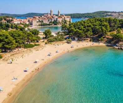 ani-mallorca-ani-kr-ta-tenhle-ostrov-je-od-eska-featured