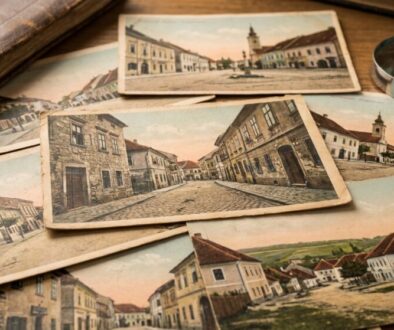 kdo-m-doma-star-pohlednice-z-v-let-mo-n-sed-featured