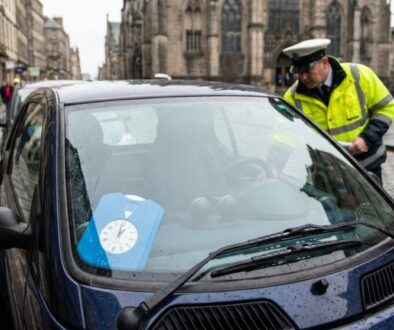 parkov-n-ve-m-st-bude-je-t-dra-tato-zna-ka-featured